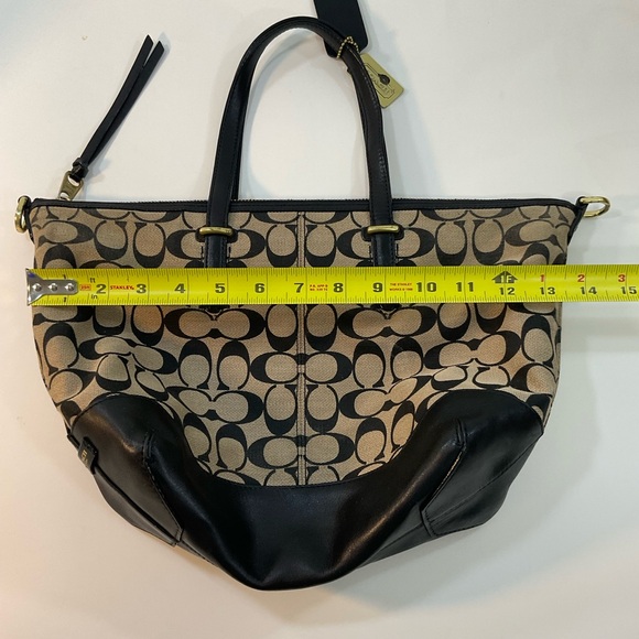 Coach Bag - Picture 9 of 11